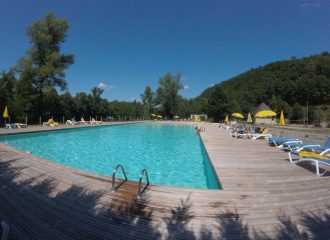 Camping Le Saulou - Monceaux-sur-Dordogne - BungalowSpecials